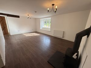 Living Room- click for photo gallery